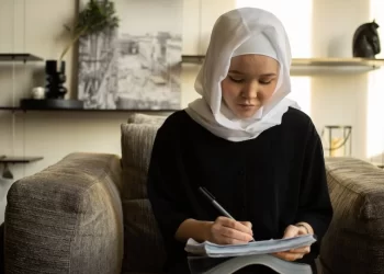 hadits tentang menuntut ilmu