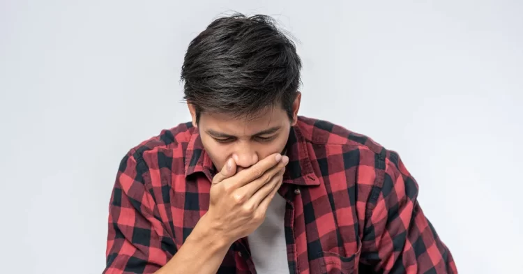 Apakah Muntah Membatalkan Puasa