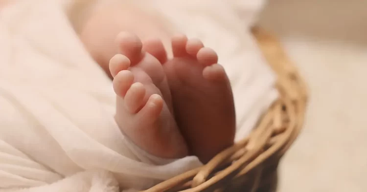 bayi yang baru lahir